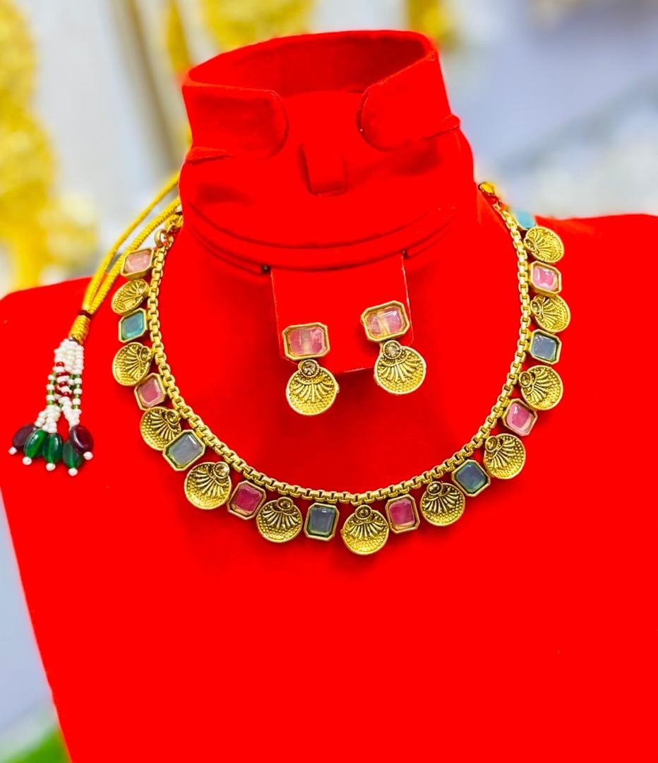 Parure bijoux Africains - modèle Mariame